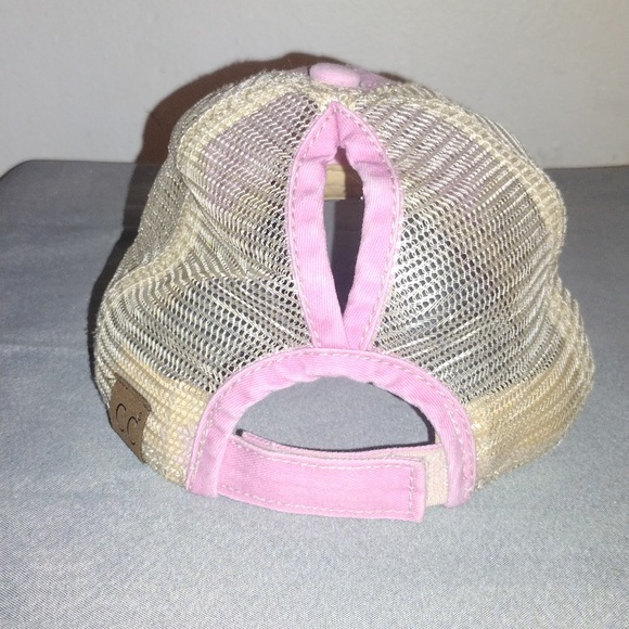 CC brand w/ponytail cutout, Velcro adjustable hat Pink - Picture 3 of 4